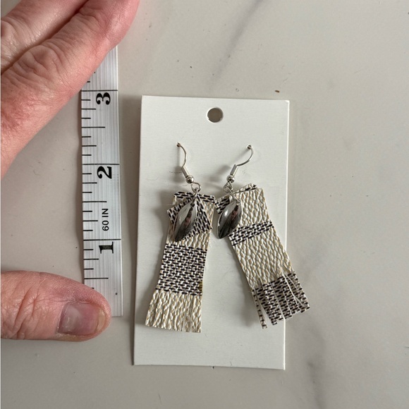 Louis Vuitton upcycled Damier Azur Y2K authentic material fringe dangle earrings - Picture 3 of 5